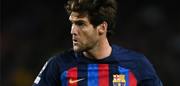 موندو: ماركوس ألونسو يحسم قراره بشأن الرحيل عن برشلونة